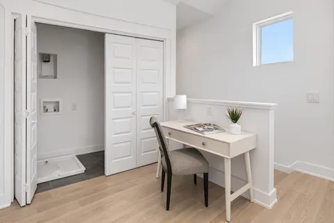 $424,900 | 2608 Bristol Drive, Unit B, Austin, TX 78723