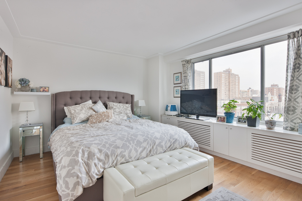 400 Central Park West, Unit 9H Manhattan, NY 10025 - Photo 3 of 5