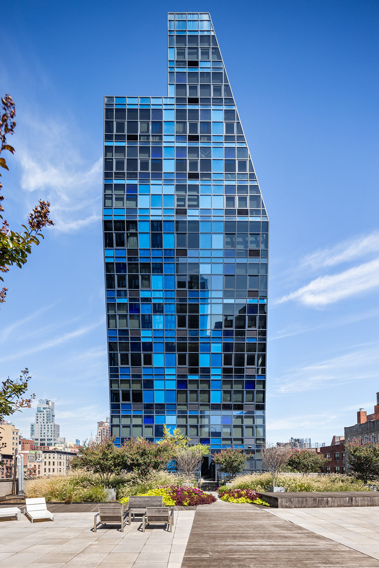105 Norfolk Street, Unit 6A Manhattan, NY 10002 - Photo 10 of 11 a front view of a building
