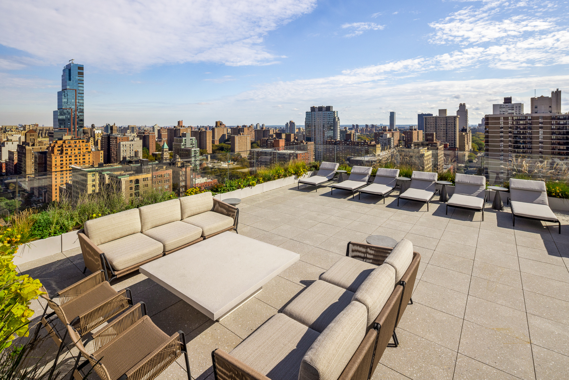 250 West 96th Street, Unit 18C Manhattan, NY 10025 - Photo 25 of 28