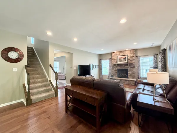 $780,000 | 222 Overlook Drive, McMurray, PA 15317