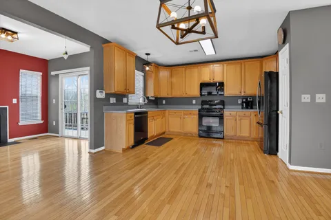 $519,000 | 9820 Cheshire Ridge Circle, Manassas, VA 20110