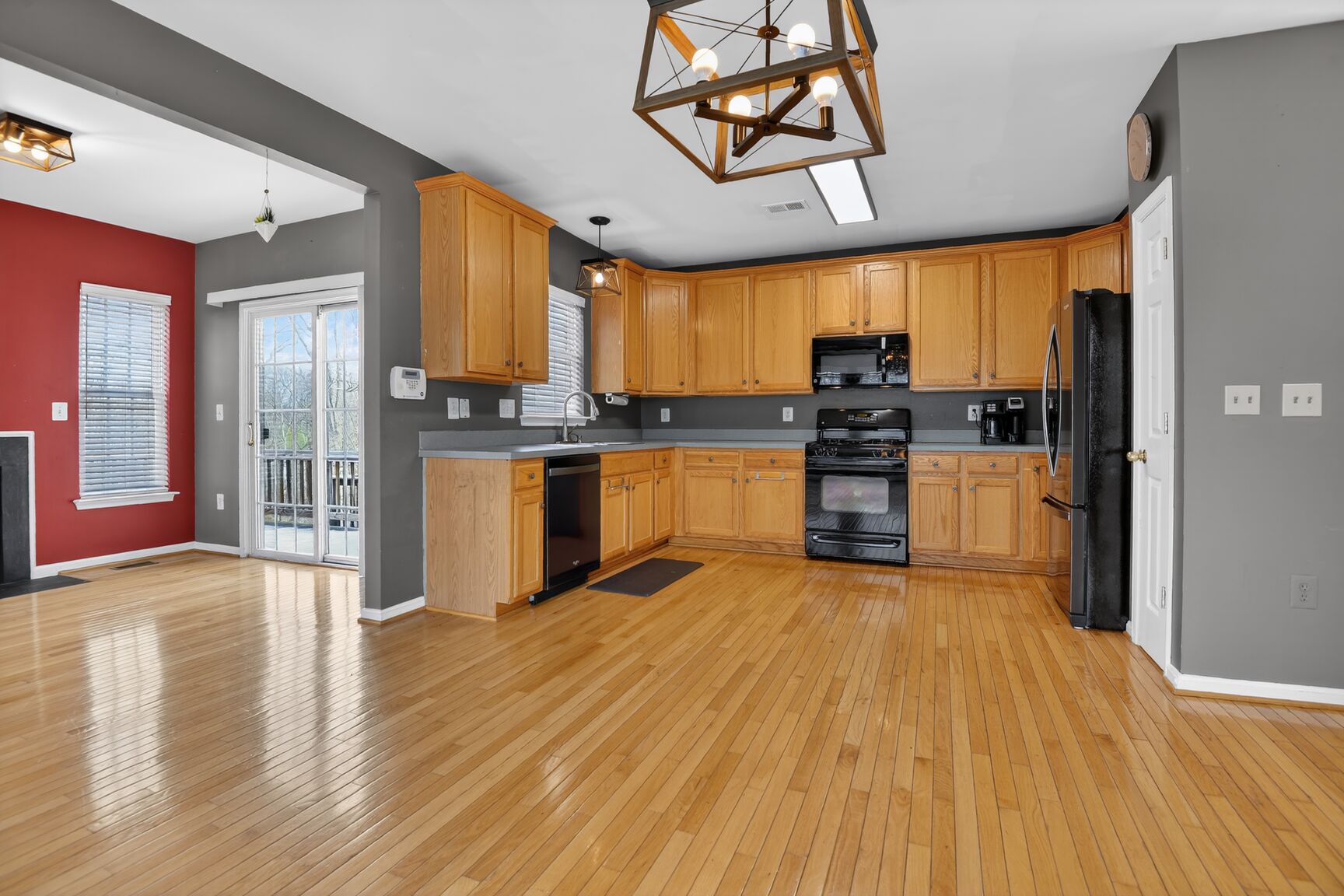 9820 Cheshire Ridge Circle Manassas, VA 20110 - Photo 8 of 25