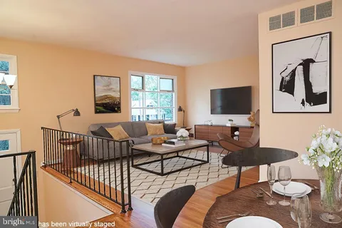 $3,800 | 5719 6th Street North, Arlington, VA 22205