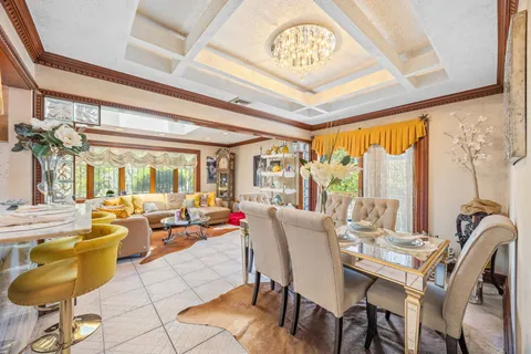 $1,245,000 | 141-18 14th Avenue | Whitestone