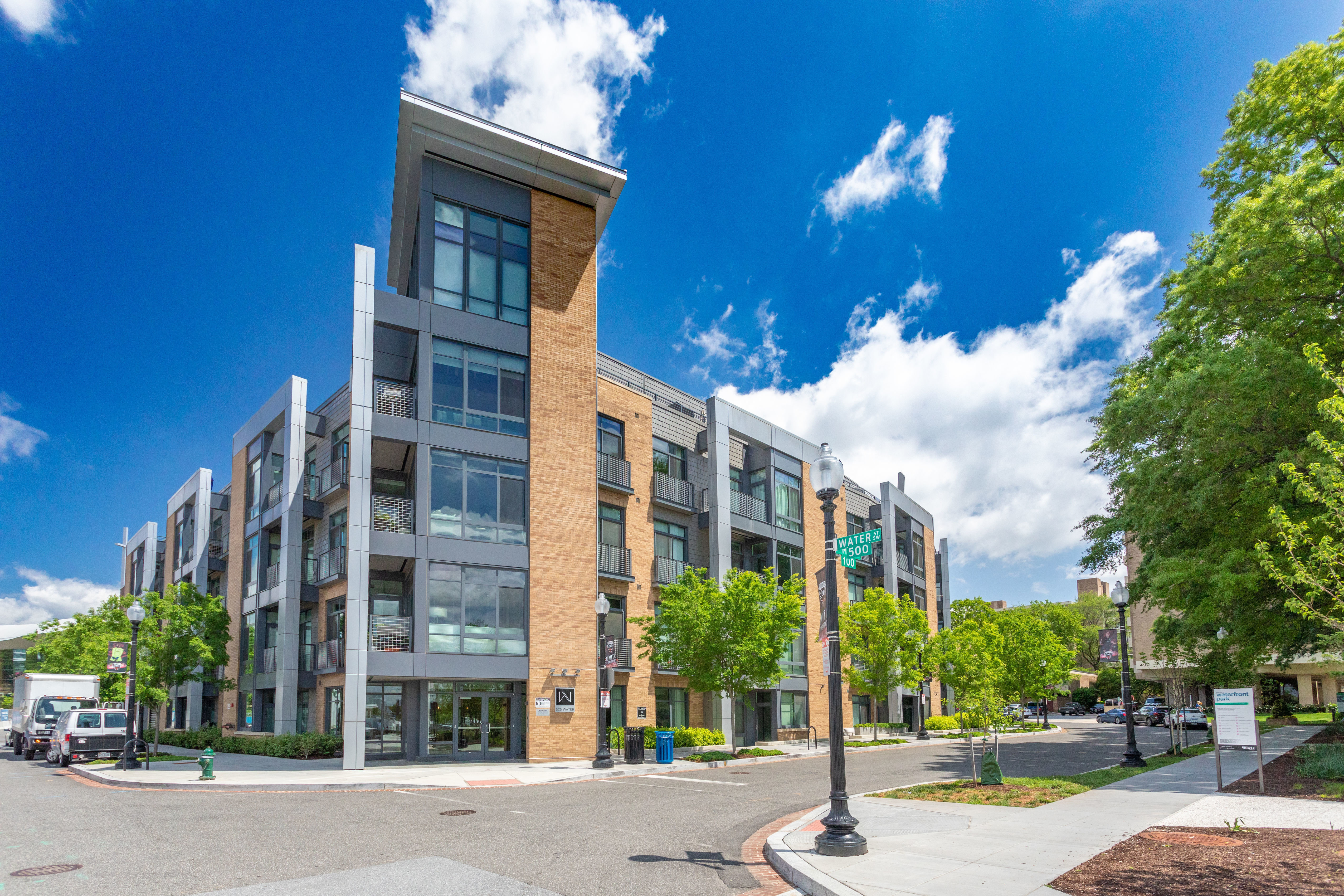 525 Water Street Southwest, Unit 311 Washington, DC 20024 - Photo 2 of 57