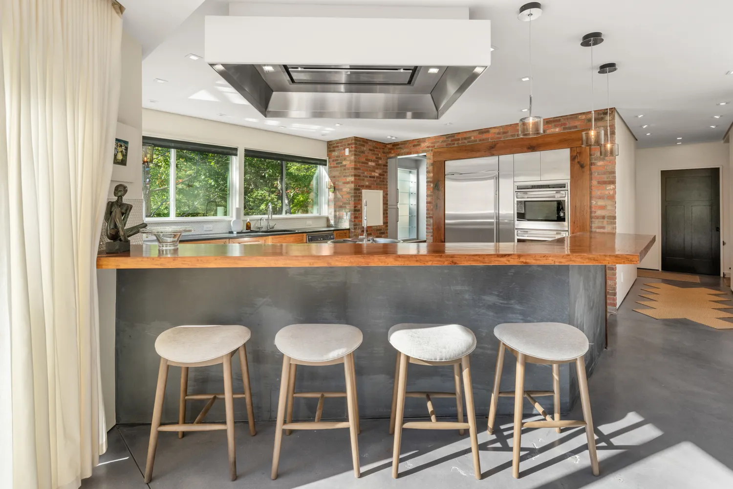 $3,650,000 | 480 Pleasant Street, Marshfield, MA 02050