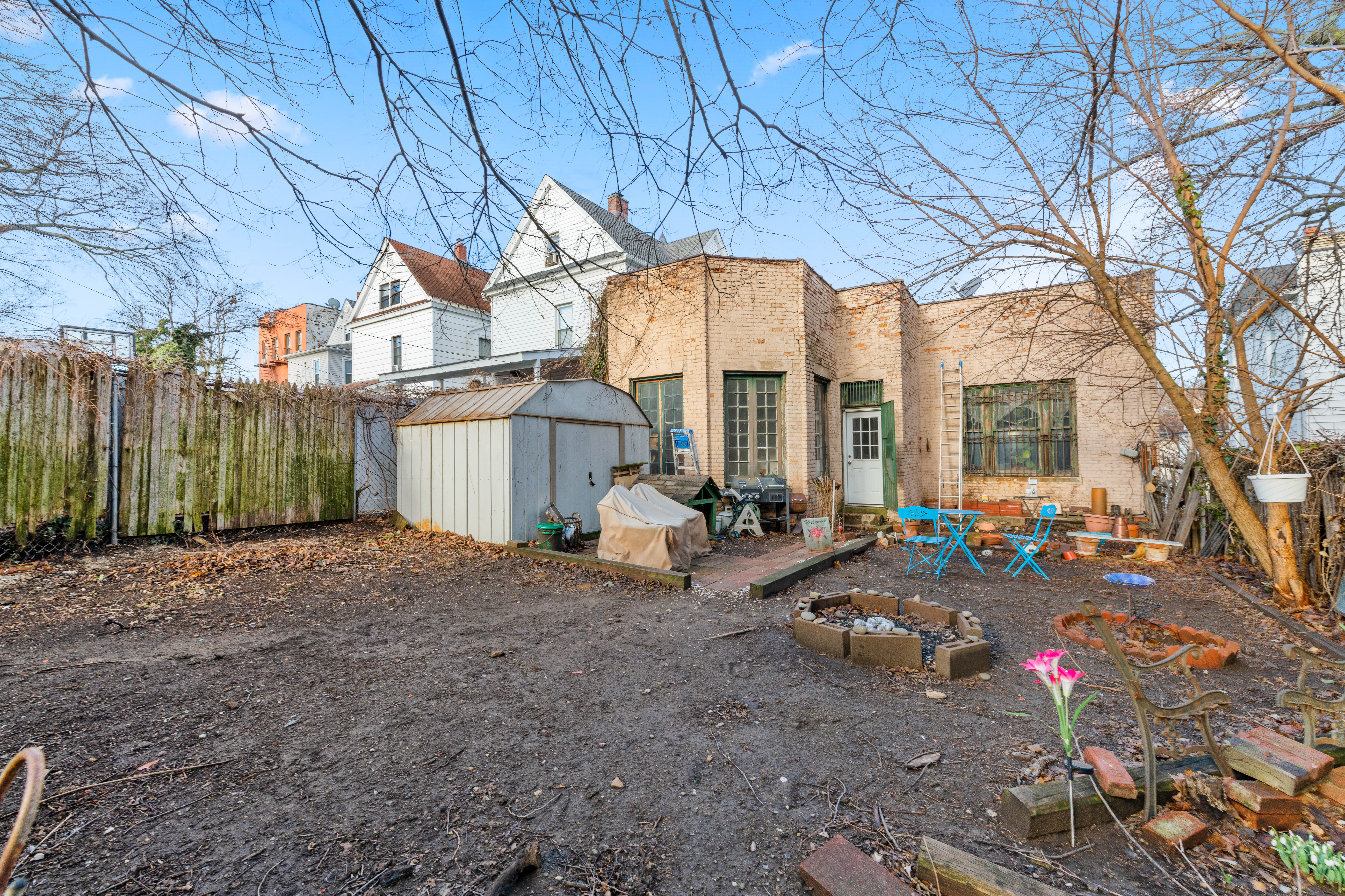 27 Van Corlear Place Bronx, NY 10463 - Photo 13 of 14