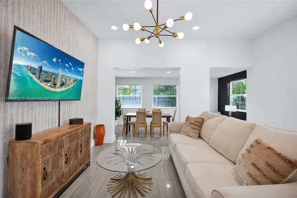 $8,470 | 1800 Southwest 5th Avenue, Miami, FL 33129