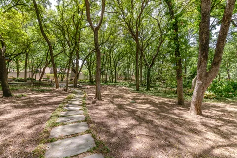 $3,500,000 | 2420 Lincoln Drive, Arlington, TX 76006