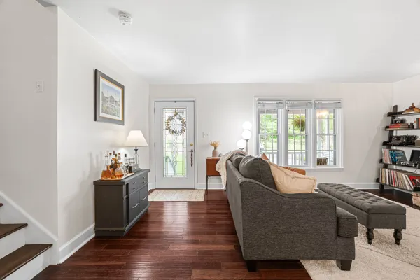 $498,000 | 1109 Theresa Court, Raleigh, NC 27615