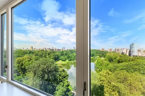 $1,949,000 | 1280 5th Avenue, Unit 10A | Upper Carnegie Hill