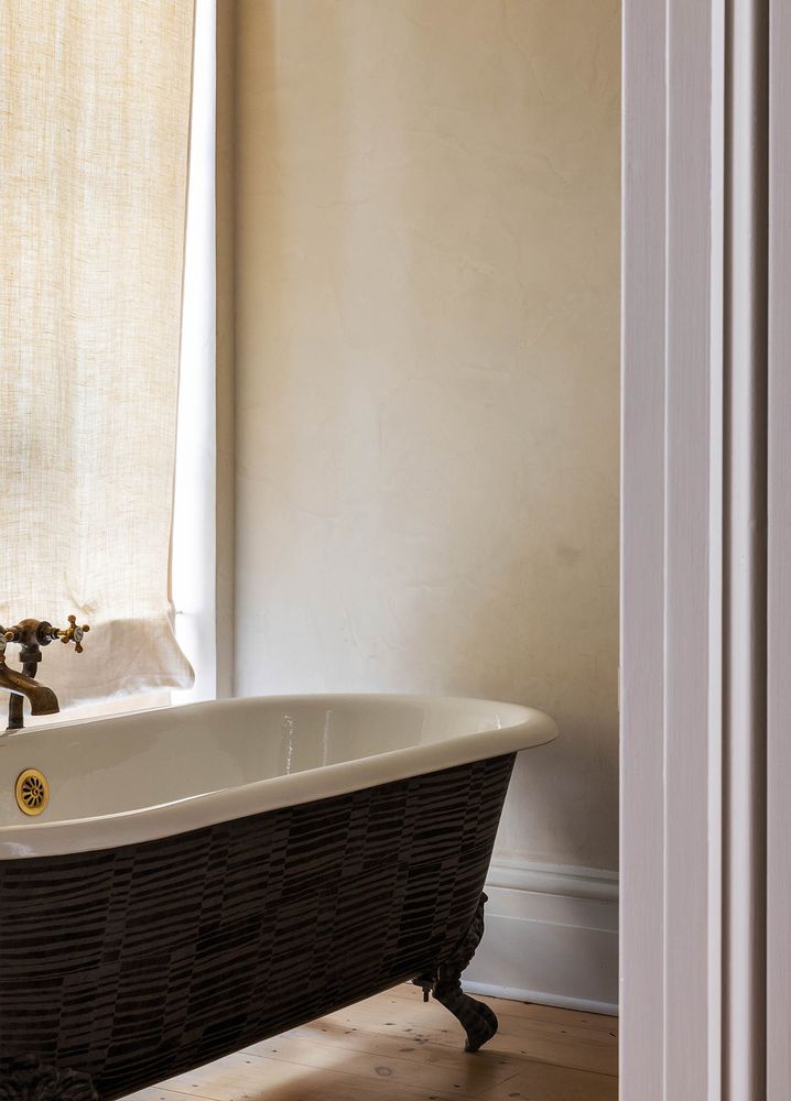 $7,995,000 | 125 West 15th Street | Chelsea