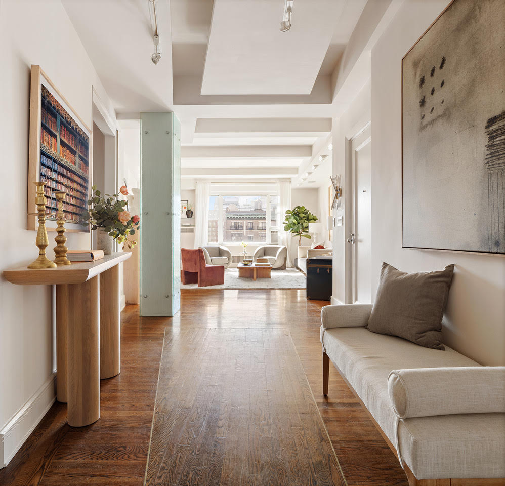 45 Gramercy Park North, Unit 14B Manhattan, NY 10010 - Photo 4 of 21