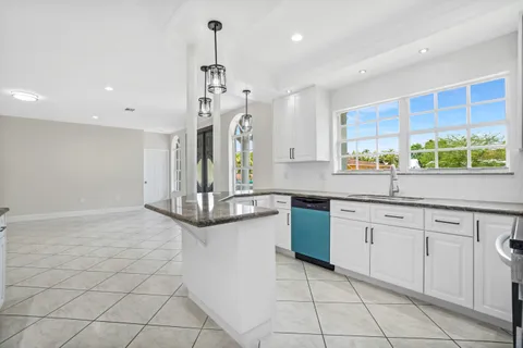 $950,000 | 2850 Northwest 5th Street, Miami, FL 33125