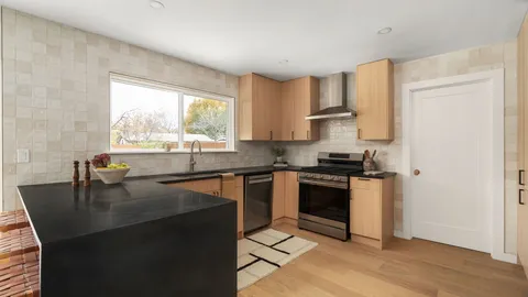 $749,000 | 3101 Val Drive, Austin, TX 78723