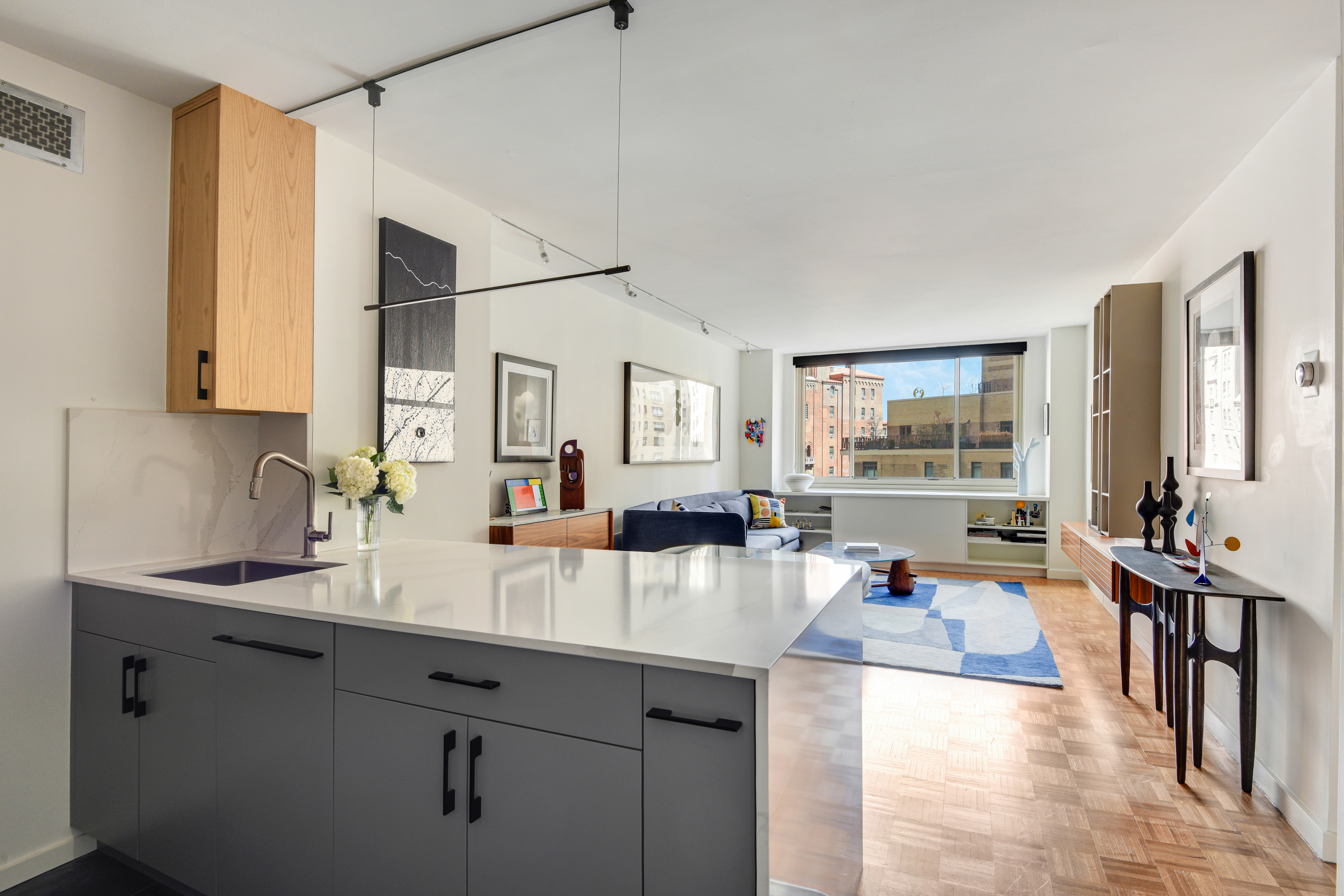 30 West 63rd Street, Unit 11V Manhattan, NY 10023 - Photo 9 of 13