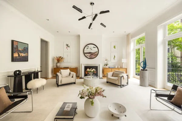 $20,700,000 | 334 West 20th Street | Chelsea