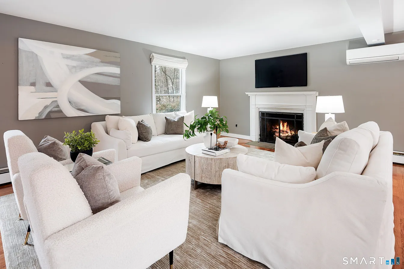 39 Tannery Lane South Weston, CT 06883 - Photo 11 of 26