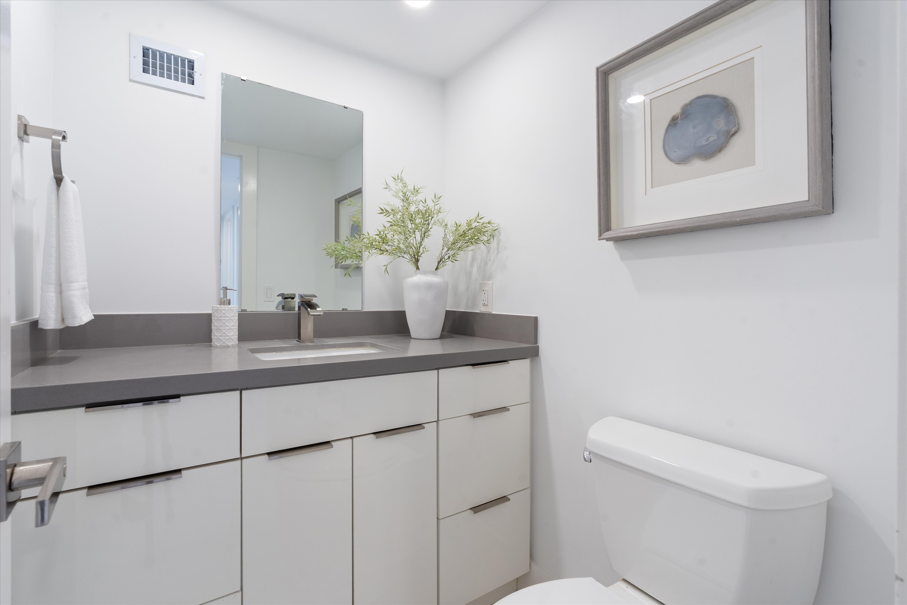 1180 South Ocean Boulevard, Unit 12F Boca Raton, FL 33432 - Photo 19 of 29