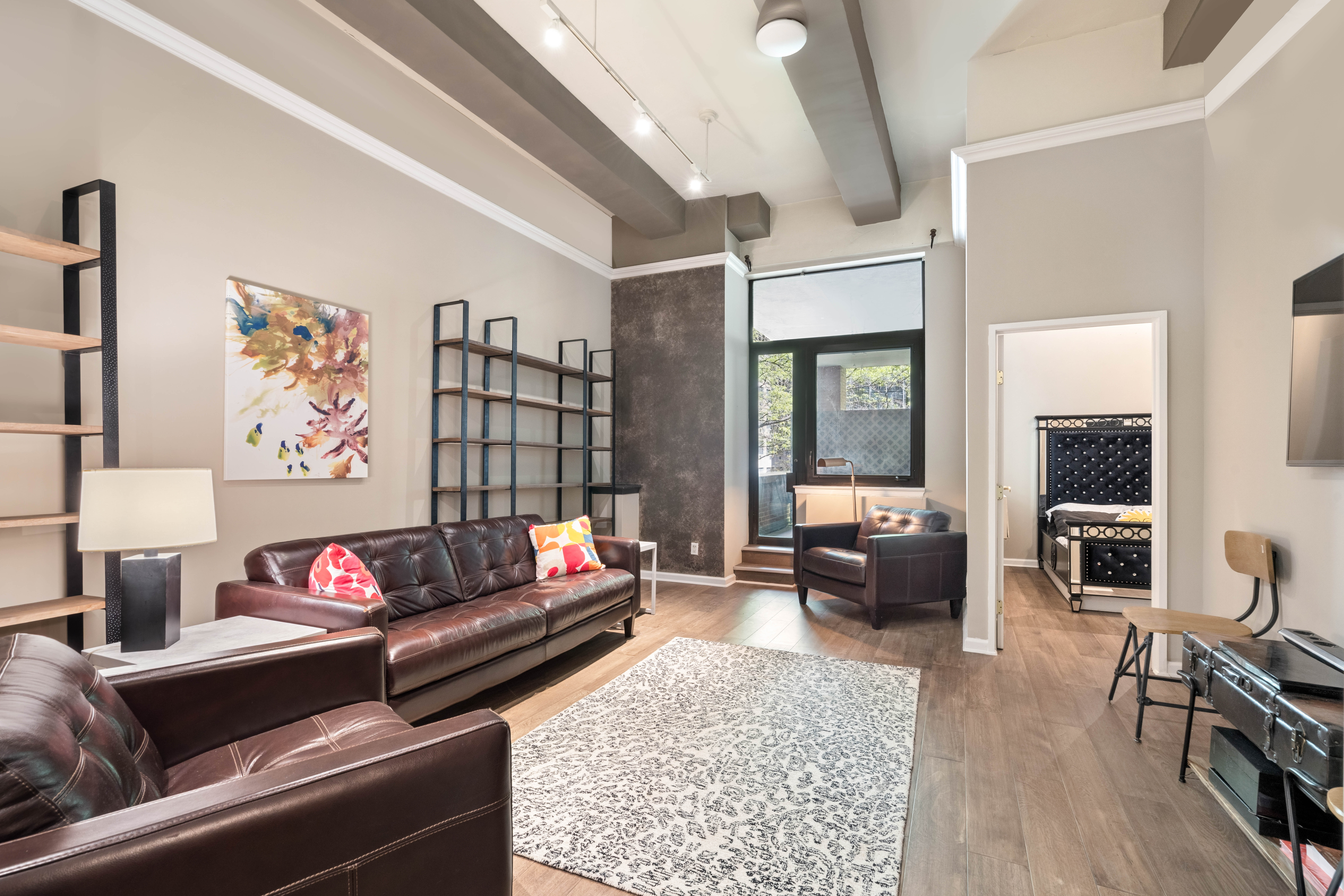 310 East 46th Street, Unit 4L Manhattan, NY 10017 - Photo 1 of 11 Gallery Image 1