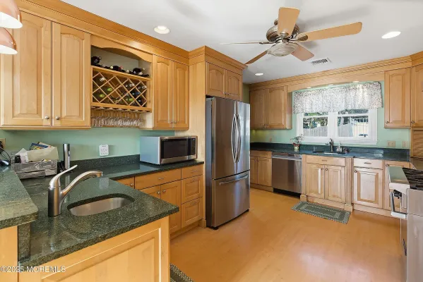 $1,599,999 | 1105 Shore Drive, Brielle, NJ 08730