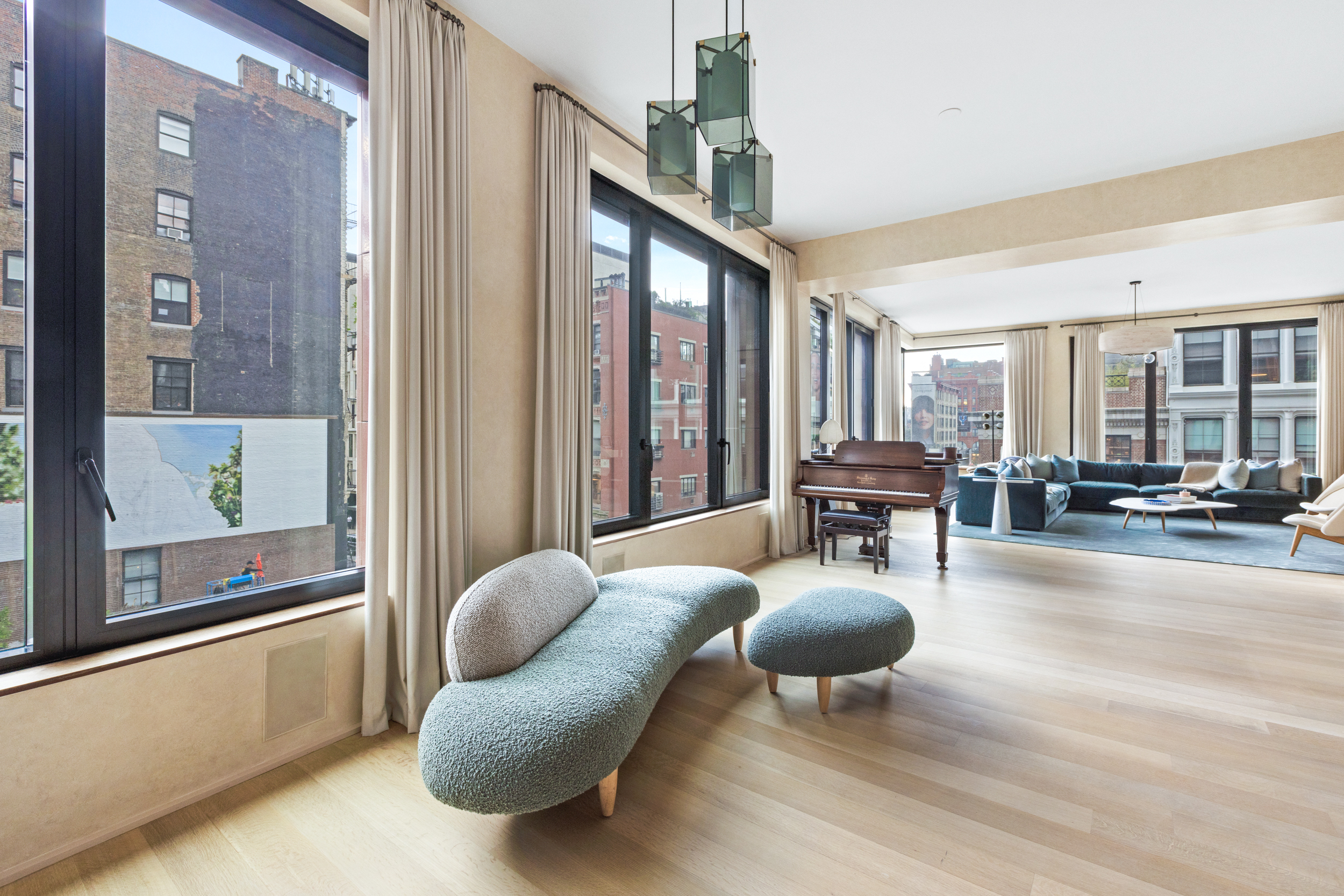 10 Bond Street, Unit 4E Manhattan, NY 10012 - Photo 3 of 20