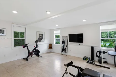 $6,500,000 | 6845 Southwest 98th Street, Pinecrest, FL 33156
