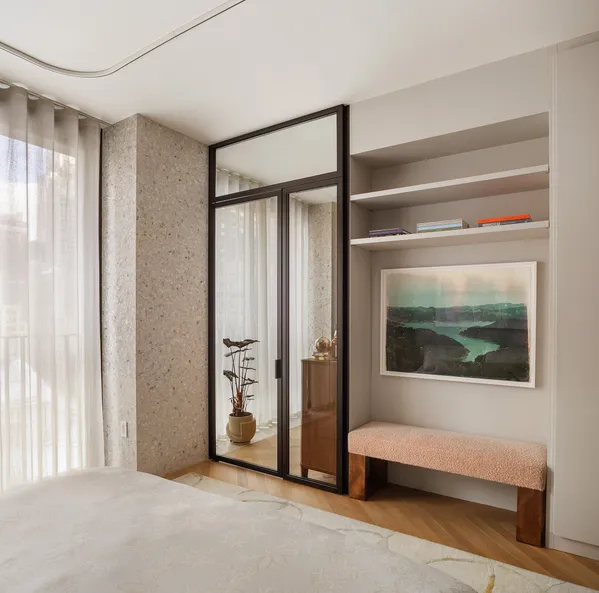 $2,195,000 | 16 West 40th Street, Unit 16B | Bryant Park