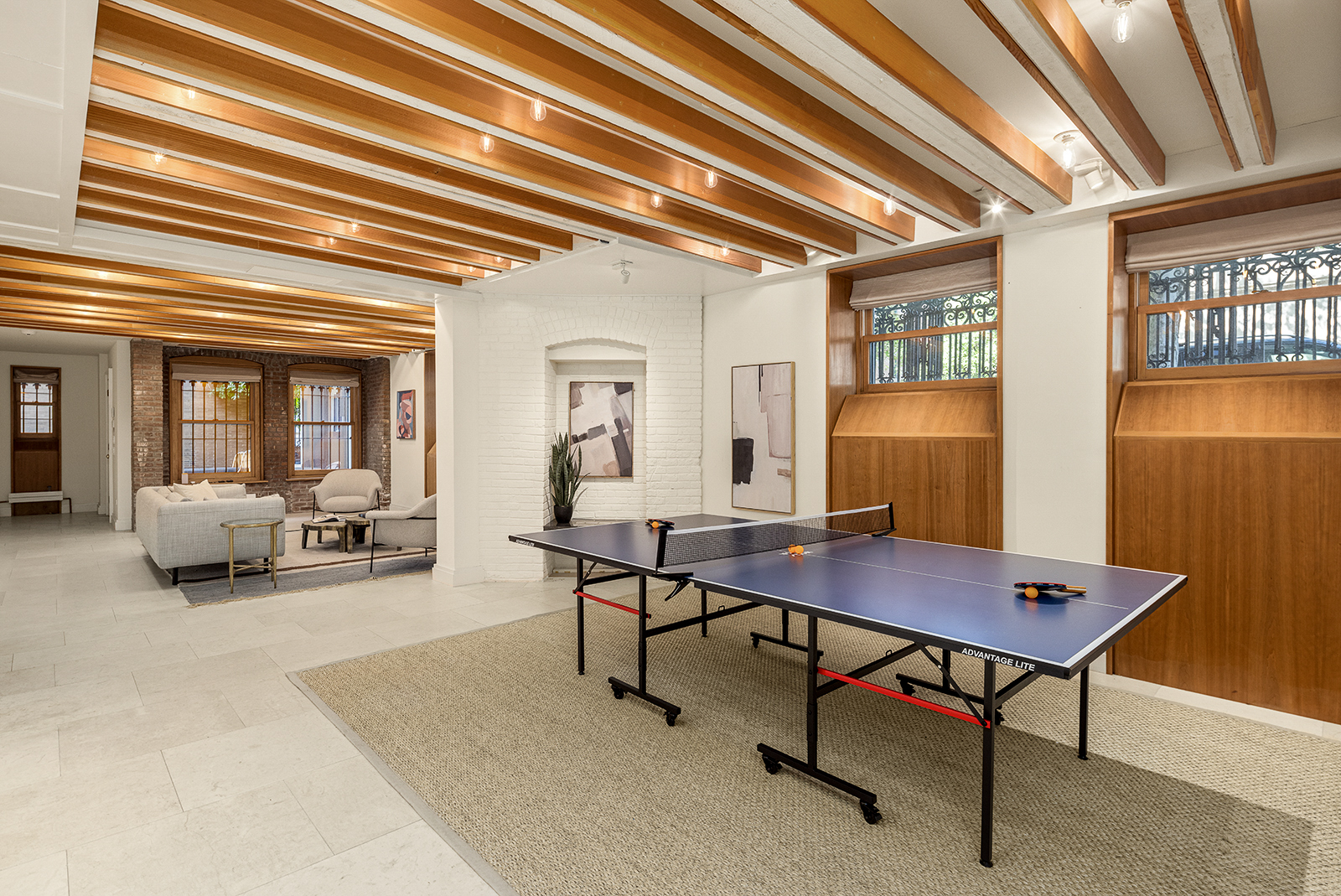 18 Prospect Park West Brooklyn, NY 11215 - Photo 36 of 40 a workspace with furniture