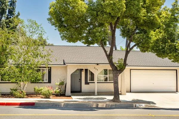 $875,000 | 304 North Cataract Avenue, San Dimas, CA 91773