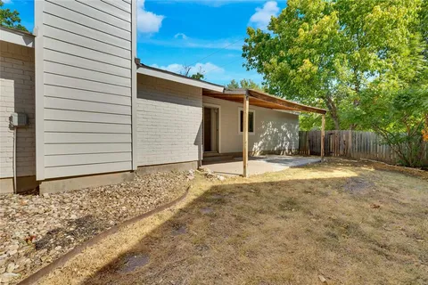 $435,000 | 206 Clearday Drive, Austin, TX 78745