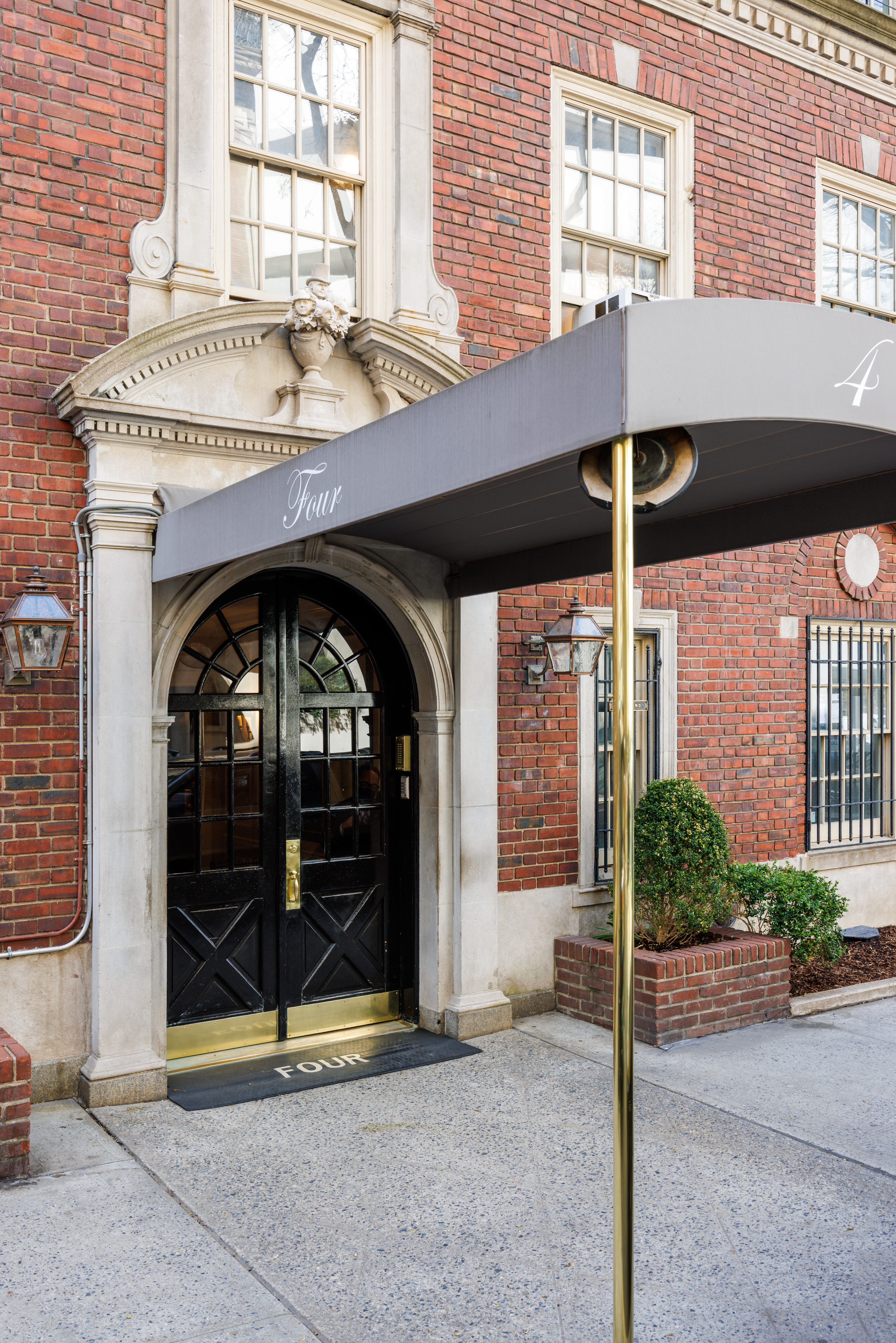 4 East 88th Street, Unit 3B Manhattan, NY 10128 - Photo 17 of 19