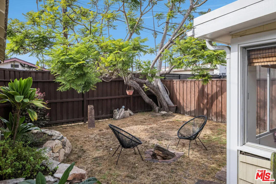 $1,650,000 | 703 Boccaccio Avenue, Venice, CA 90291