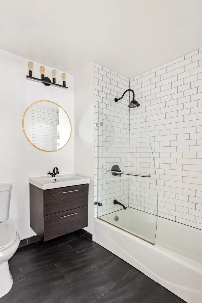 $1,020,000 | 319 Humboldt Street, Unit 1A | Williamsburg