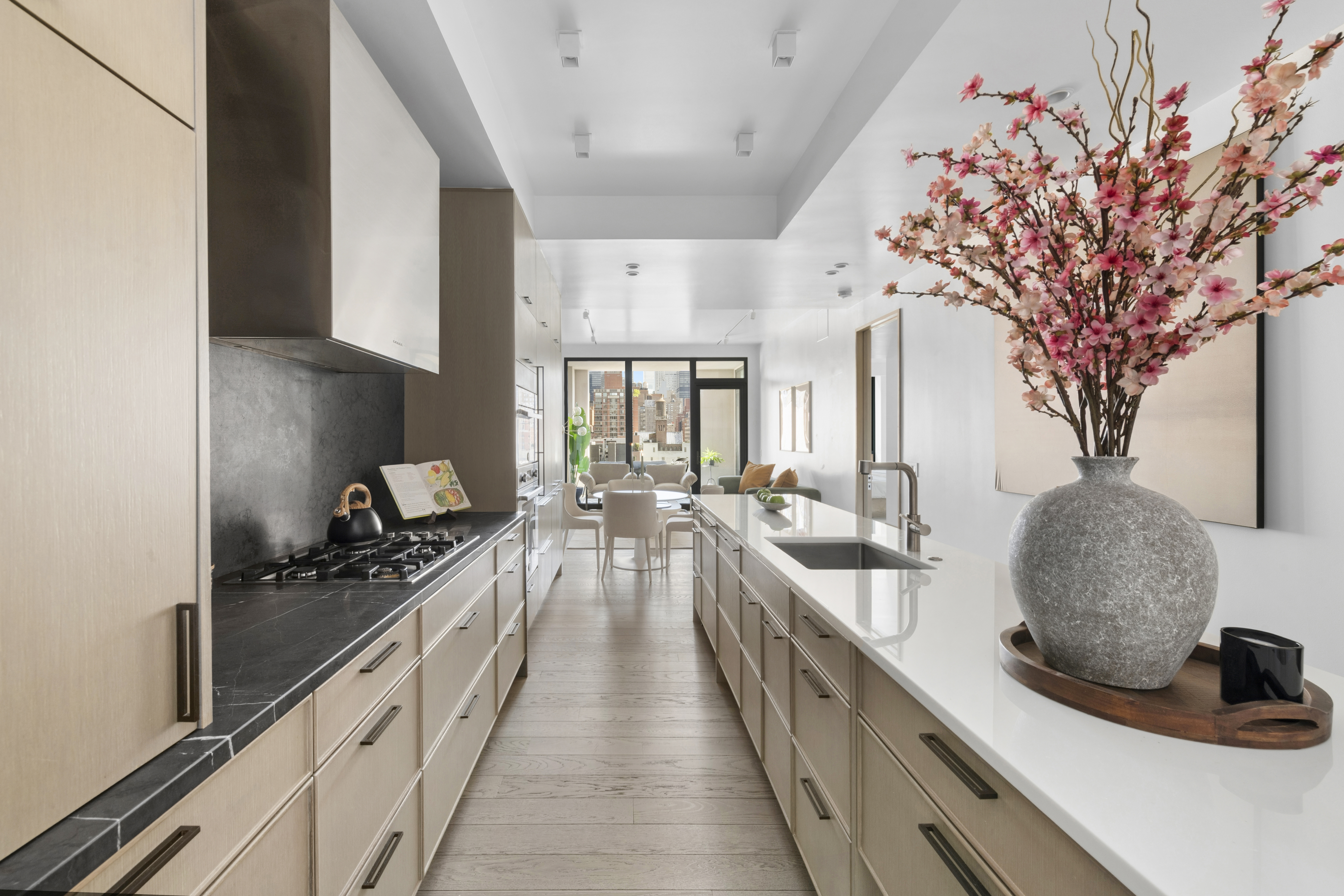 90 Lexington Avenue, Unit 9A Manhattan, NY 10016 - Photo 7 of 27