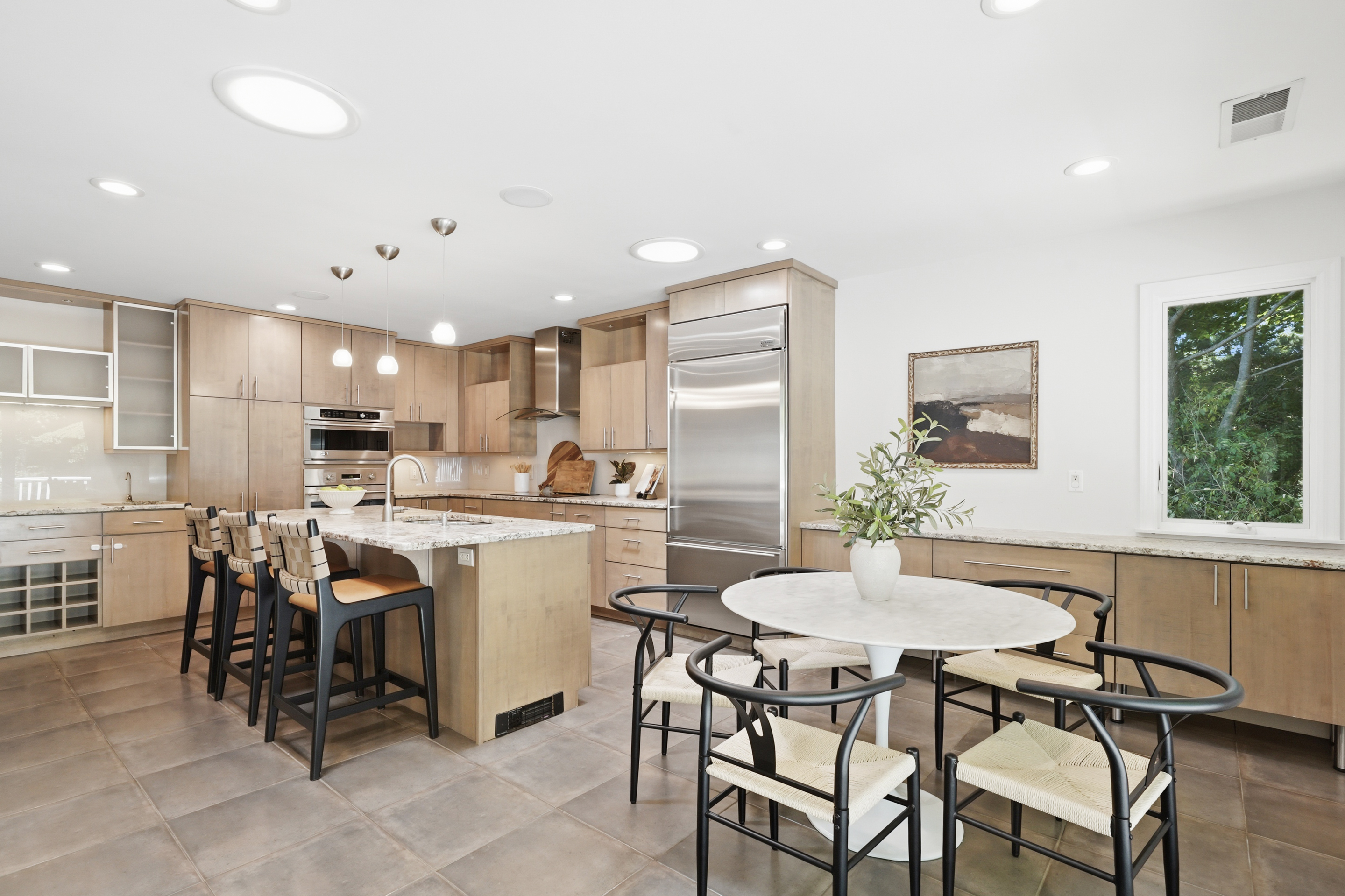 33 Sachem Road Greenwich, CT 06830 - Photo 3 of 8