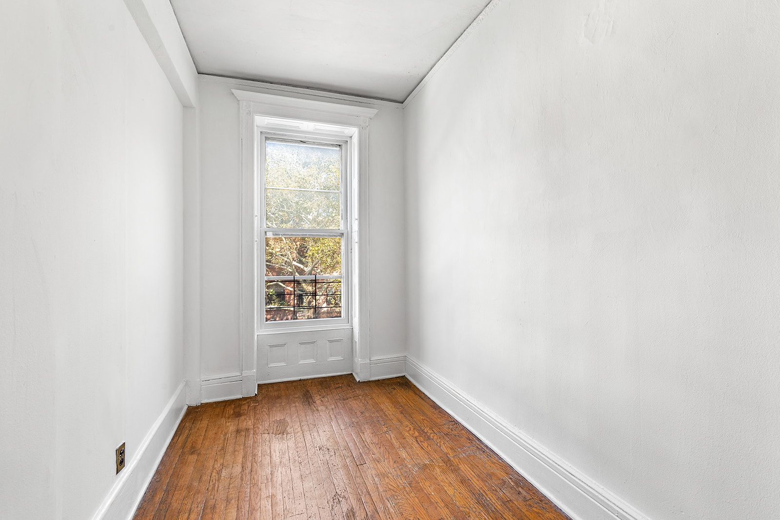 554 Macon Street Brooklyn, NY 11233 - Photo 13 of 18