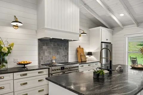$1,579,000 | 8188 Shoals Branch Road, Primm Springs, TN 38476