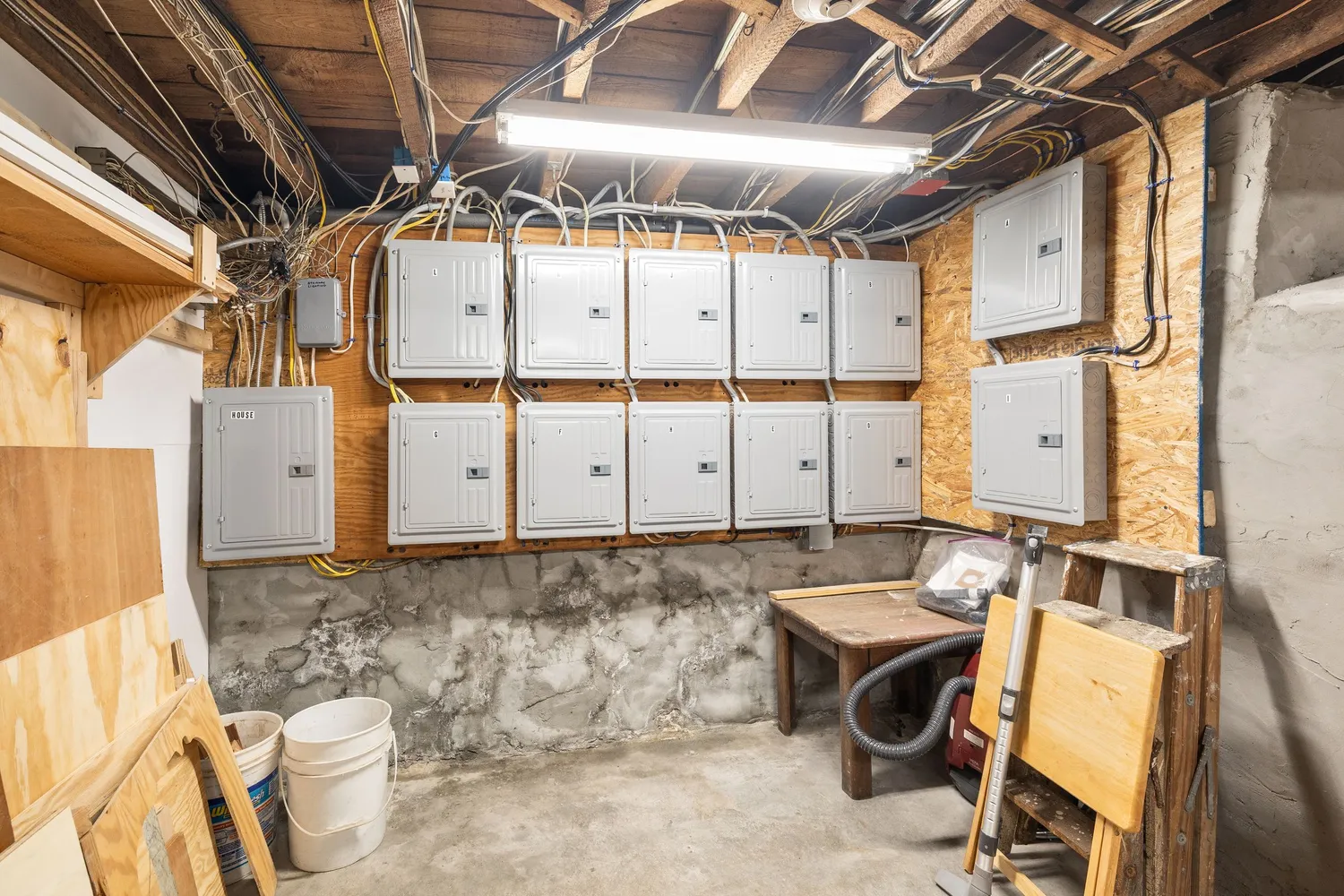 $1,820,000 | 212 Washington Street, West Warwick, RI 02893