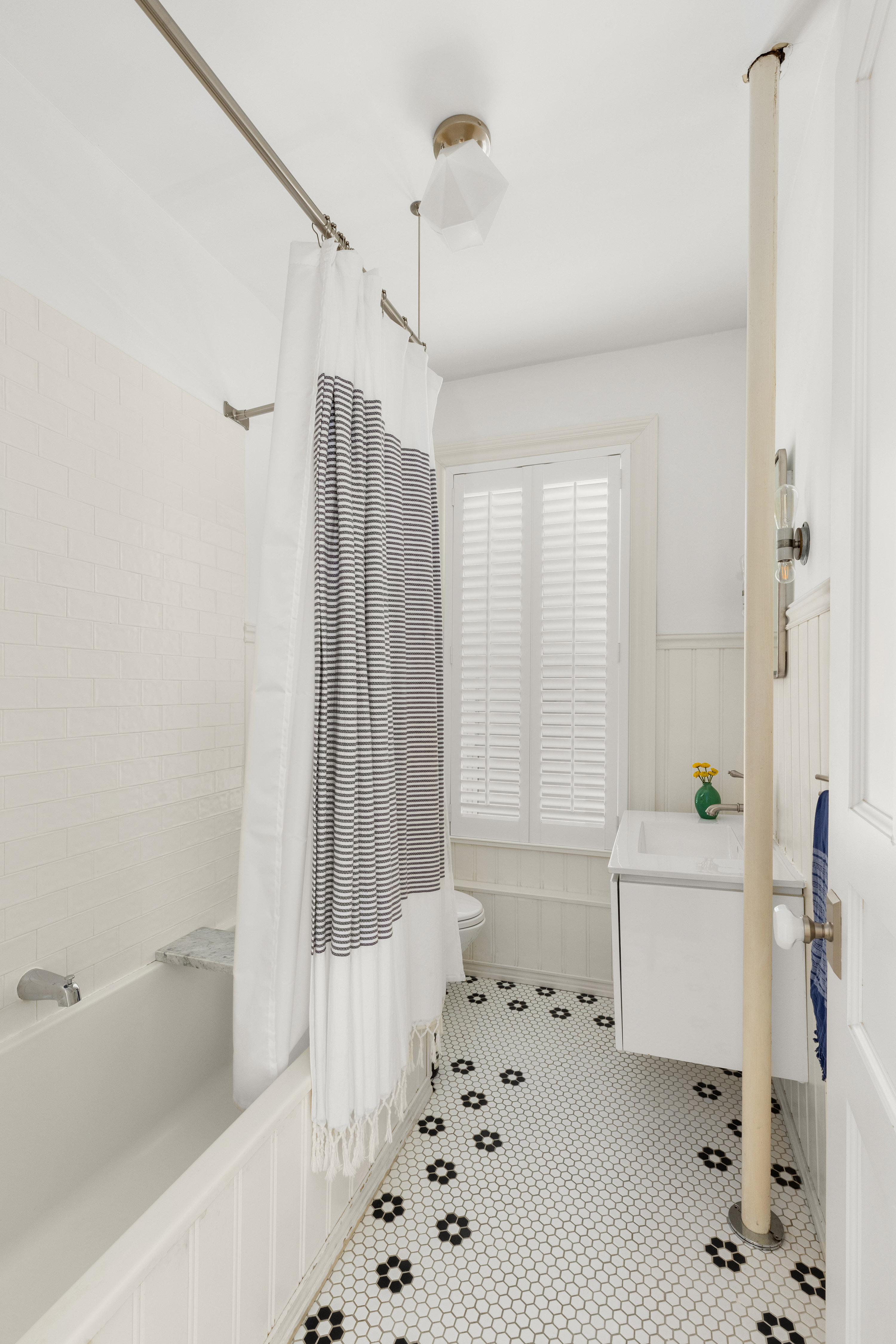 144 Garfield Place, Unit 2R Brooklyn, NY 11215 - Photo 9 of 12 a bathroom with a bathtub and shower