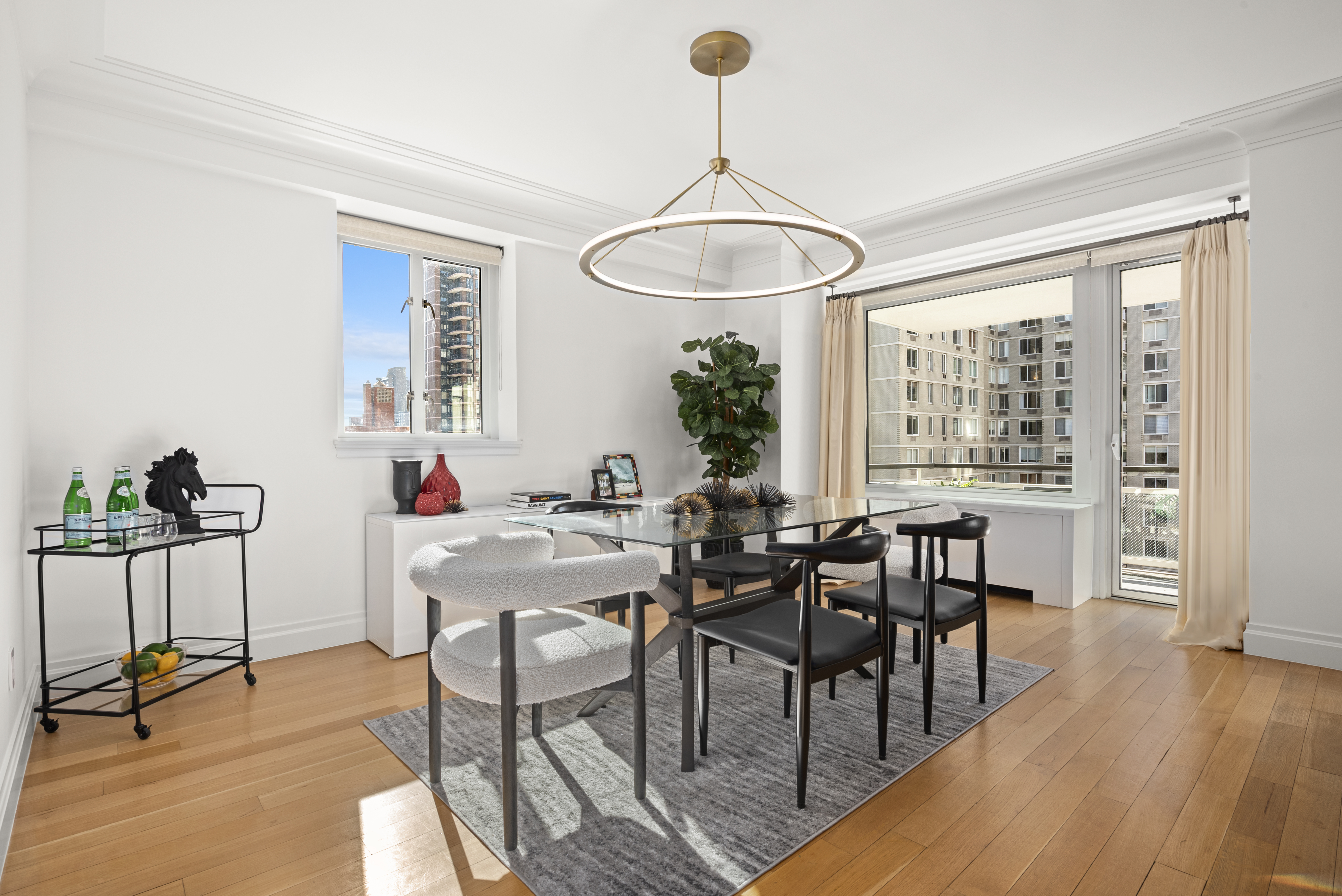 200 East 66th Street, Unit C1004 Manhattan, NY 10065 - Photo 6 of 20