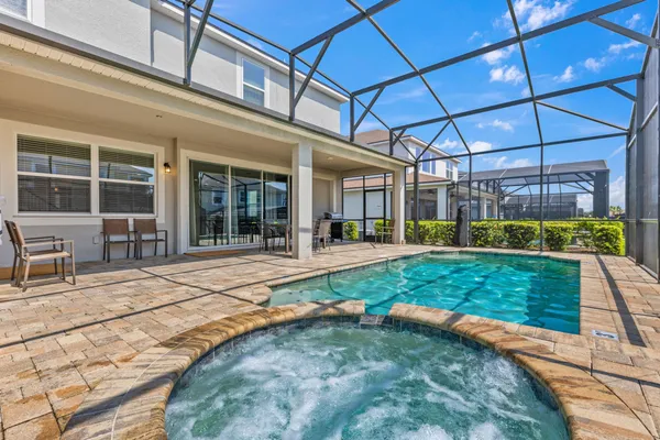 $734,900 | 9042 Sunshine Ridge Loop, Kissimmee, FL 34747