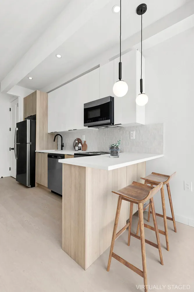 $2,910 | 647 Dekalb Avenue, Unit 2A | Bedford-Stuyvesant