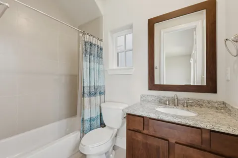 $615,000 | 2707 Cohn Trails Lane, Houston, TX 77007