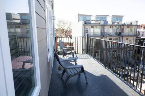 $929,990 | 1110 6th Street Northeast, Unit 2, Washington, DC 20002
