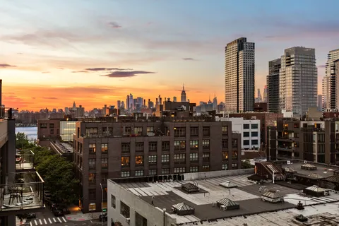 $2,495,000 | 96 North 1st Street, Unit 5 | Williamsburg