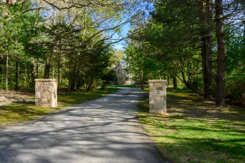 $3,850,000 | Address Upon Request, Hingham, MA 02043