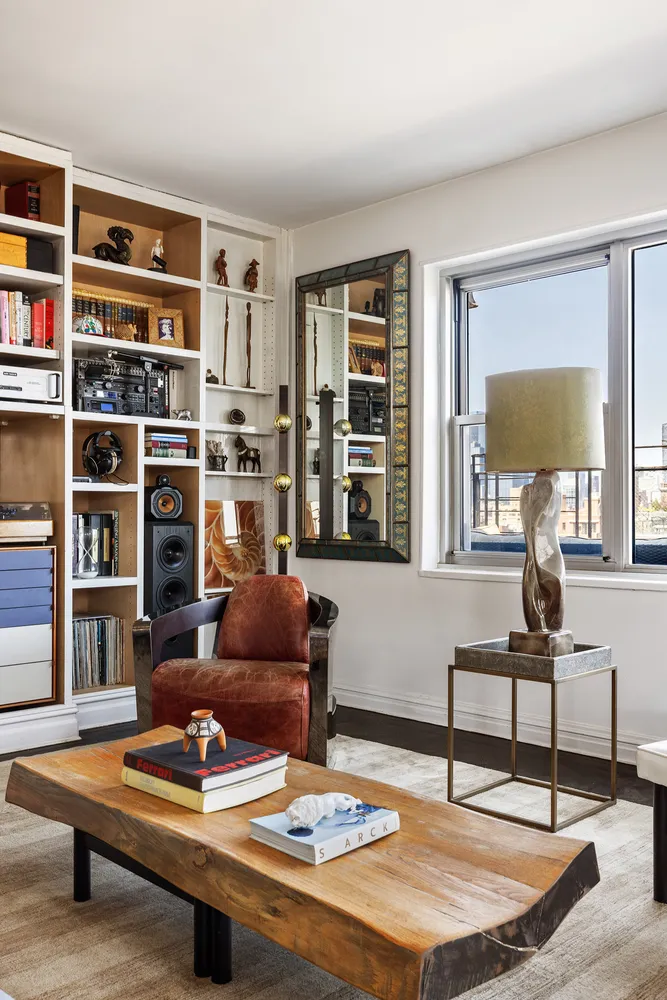 $2,250,000 | 11 5th Avenue, Unit 20N | Greenwich Village