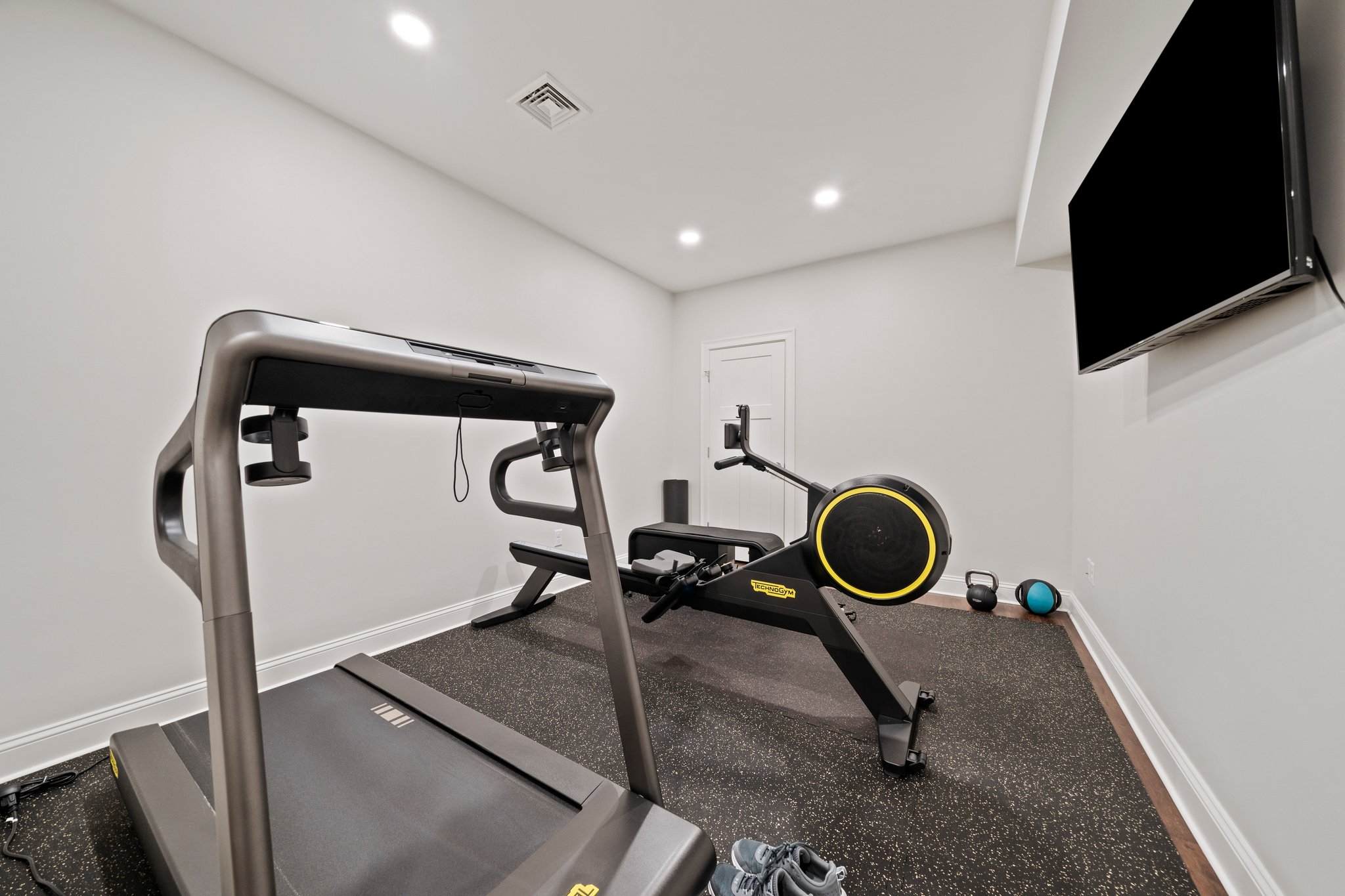 241 Lowell Road Wellesley, MA 02481 - Photo 55 of 85